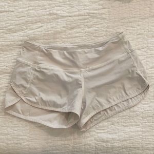 Lululemon size 4 shorts speed up 2 inch white